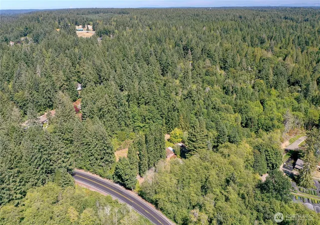 Photo 3 of Single family home for sale at 6015 Whitmore Dr NW, Gig Harbor, WA 98335 | MLS# NWM2578986 | Listing updated on 2026-09-25