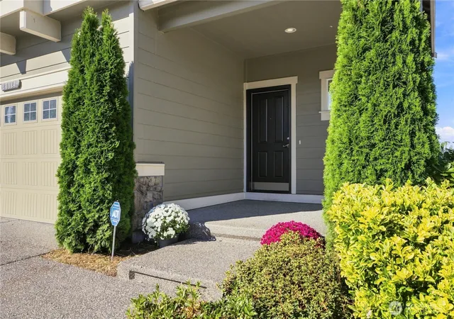 Photo 2 of Single family home for sale at 20124 S Danvers Rd, Lynnwood, WA 98036 | MLS# NWM2579004 | Listing updated on 2026-10-02