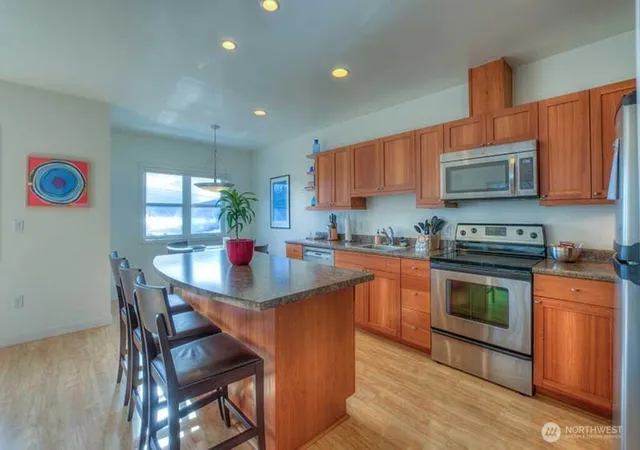 Photo 3 of Single family home for sale at 269 Main St, Eastsound, WA 98245 | MLS# NWM2579007 | Listing updated on 2026-10-01