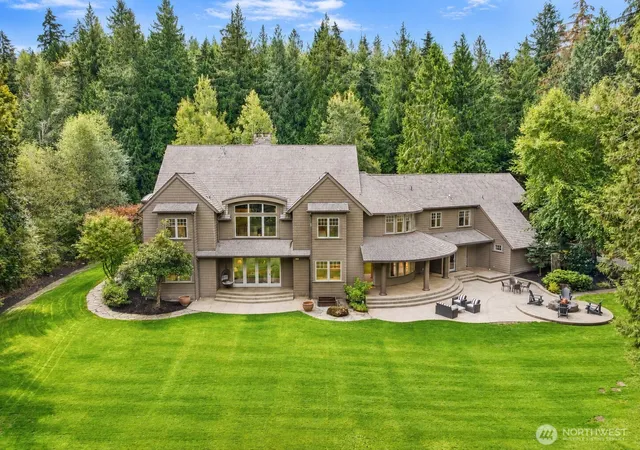 Photo 3 of Single family home for sale at 24950 Se Old Black Nugget Rd, Issaquah, WA 98029 | MLS# NWM2579037 | Listing updated on 2026-09-28