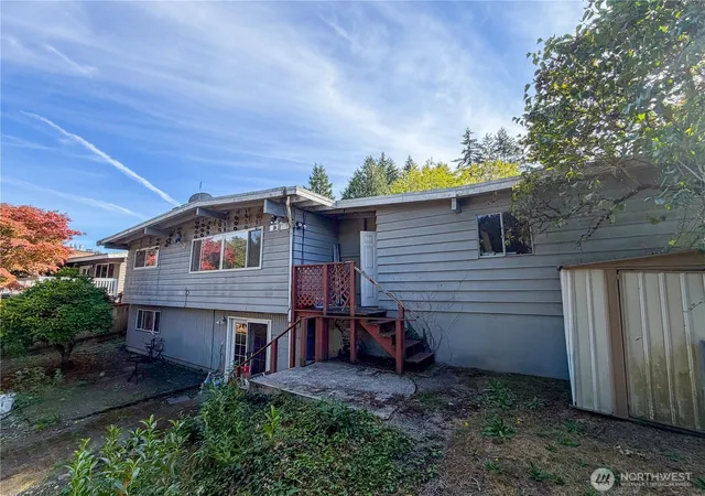 Photo 3 of Single family home for sale at 16042 SE 10th Street, Bellevue, WA 98008 | MLS# NWM2579048 | Listing updated on 2026-10-02