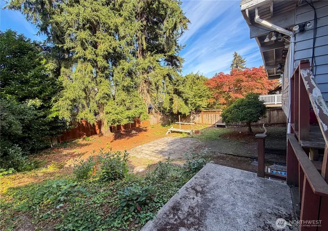 Photo 4 of Single family home for sale at 16042 SE 10th Street, Bellevue, WA 98008 | MLS# NWM2579048 | Listing updated on 2026-10-02