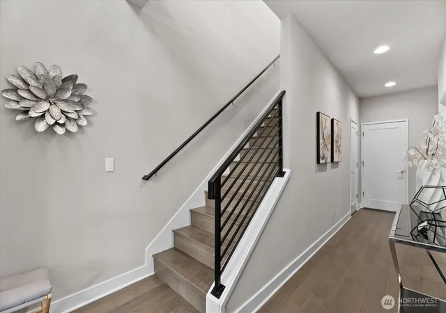 Photo 4 of Townhouse for sale at 1022 124th Court NE #E4, Bellevue, WA 98005 | MLS# NWM2579055 | Listing updated on 2026-10-02