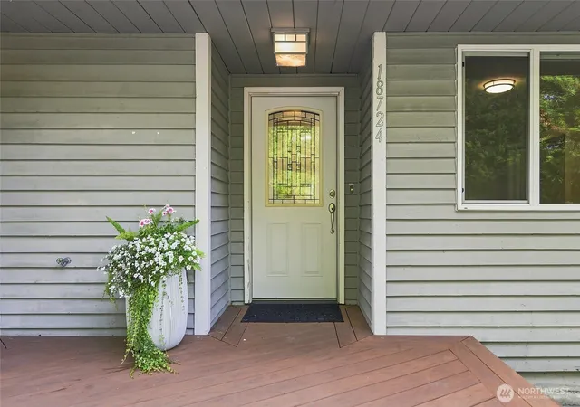 Photo 2 of Single family home for sale at 18724 80th Avenue Ne, Kenmore, WA 98028 | MLS# NWM2579077 | Listing updated on 2026-09-25
