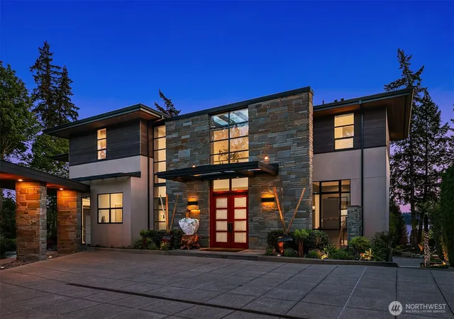 Photo 2 of Mansion for sale at 9632 Lake Washington Blvd Ne, Bellevue, WA 98004 | MLS# NWM2579085 | Listing updated on 2026-09-30