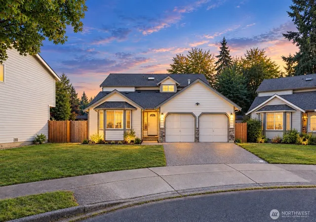 Photo 1 of Single family home for sale at 18215 Se 261st Court, Covington, WA 98042 | MLS# NWM2579129 | Listing updated on 2026-09-25