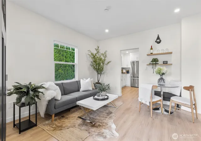 Photo 3 of Single family home for sale at 448 Front St N, Issaquah, WA 98027 | MLS# NWM2579140 | Listing updated on 2026-10-02