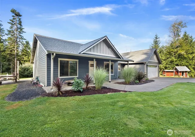 Photo 2 of Single family home for sale at 254 Williams Crk Rd, Oakville, WA 98568 | MLS# NWM2579145 | Listing updated on 2026-09-28