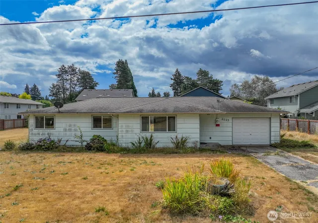 Photo 3 of Single family home for sale at 4543 19th Avenue Se, Lacey, WA 98503 | MLS# NWM2579157 | Listing updated on 2026-09-25