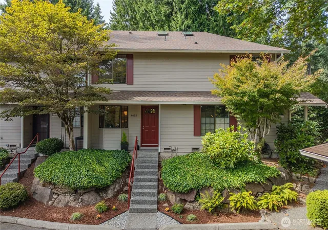Photo 1 of Townhouse for sale at 8615 139th Avenue Ne, Redmond, WA 98052 | MLS# NWM2579229 | Listing updated on 2026-09-25