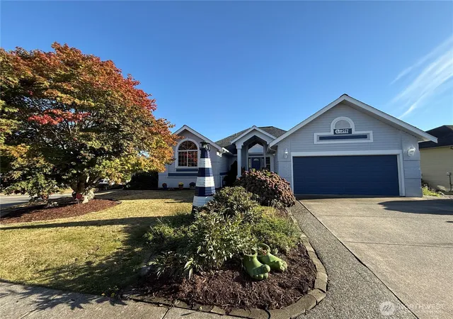 Photo 1 of Single family home for sale at 2557 Lakeridge Dr, Ferndale, WA 98248 | MLS# NWM2579238 | Listing updated on 2026-10-01