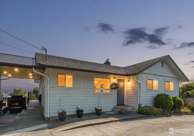 Photo 3 of Single family home for sale at 6116 Vista Dr, Ferndale, WA 98248 | MLS# NWM2579240 | Listing updated on 2026-09-30