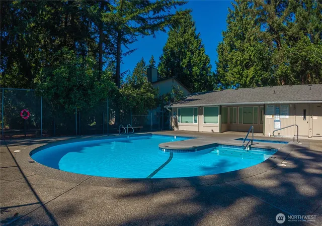 Photo 3 of Condo for sale at 32304 4th Place S #R1, Federal Way, WA 98003 | MLS# NWM2579313 | Listing updated on 2026-09-25