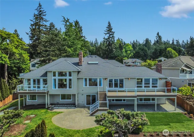 Photo 3 of Single family home for sale at 535 208th Avenue NE, Sammamish, WA 98074 | MLS# NWM2579393 | Listing updated on 2026-09-25