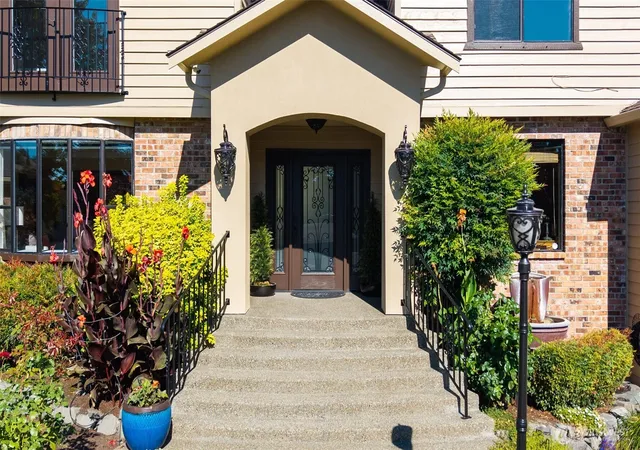 Photo 3 of Sale Pending at 10517 47th Street E, Edgewood, WA 98372 | MLS# NWM2579410 | Listing updated on 2026-09-26
