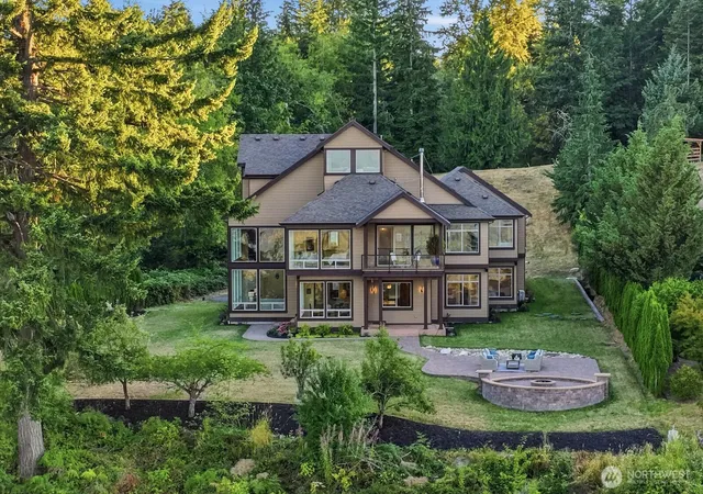 Photo 2 of Mansion for sale at 5514 308th Avenue Se, Preston, WA 98050 | MLS# NWM2579417 | Listing updated on 2026-09-30