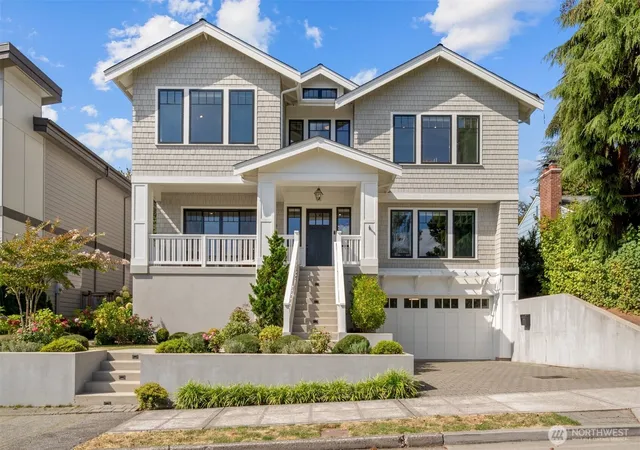 Photo 2 of Sale Pending at 6539 53rd Avenue Ne, Seattle, WA 98115 | MLS# NWM2579423 | Listing updated on 2026-09-17
