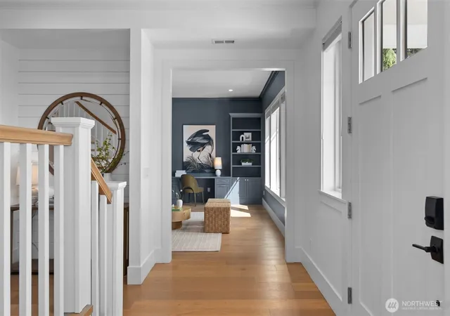 Photo 4 of Sale Pending at 6539 53rd Avenue NE, Seattle, WA 98115 | MLS# NWM2579423 | Listing updated on 2026-09-17