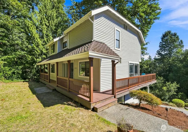 Photo 2 of Sale Pending at 15135 62nd Avenue S, Tukwila, WA 98188 | MLS# NWM2579441 | Listing updated on 2026-09-29