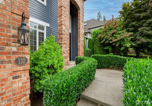 Photo 2 of Single family home for sale at 132 247th Avenue Se, Sammamish, WA 98074 | MLS# NWM2579452 | Listing updated on 2026-09-30