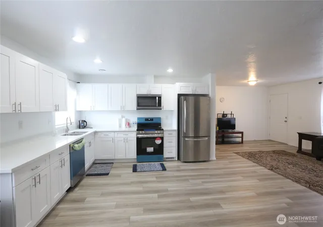 Photo 3 of Manufactured home for sale at 12519 288th Street E, Graham, WA 98338 | MLS# NWM2579472 | Listing updated on 2026-09-25