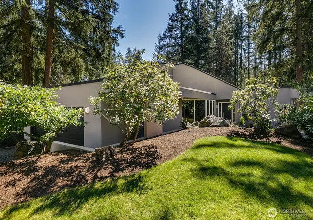 Photo 2 of Single family home for sale at 2432 145th Place Se, Mill Creek, WA 98012 | MLS# NWM2579484 | Listing updated on 2026-09-30