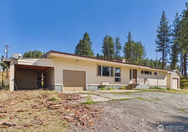 Photo 1 of Single family home for sale at 1020 Leo Gaffney Blvd, Republic, WA 99166 | MLS# NWM2579495 | Listing updated on 2026-09-25