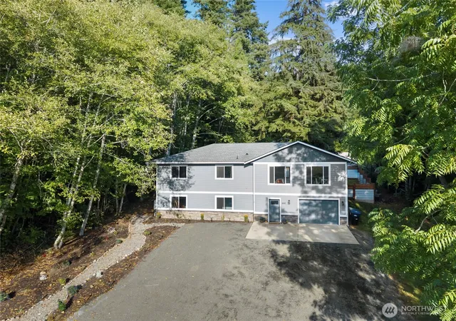 Photo 2 of Single family home for sale at 690 N Summit Rd, Mc Cleary, WA 98557 | MLS# NWM2579517 | Listing updated on 2026-09-25