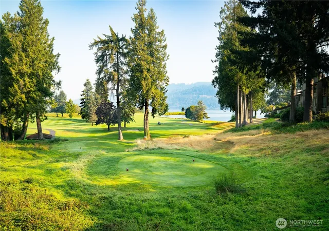 Condo for sale at 3 Barnview Ct #1, Bellingham, WA 98229 | MLS# NWM2579518