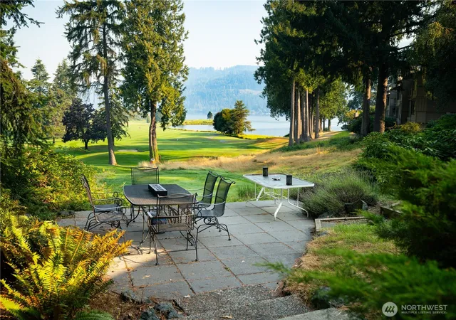 Photo 2 of Condo for sale at 3 Barnview Ct #1, Bellingham, WA 98229 | MLS# NWM2579518 | Listing updated on 2026-09-25
