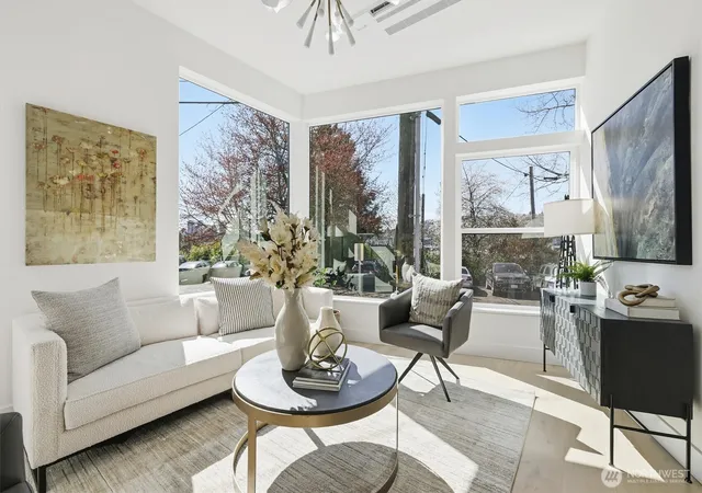 Photo 4 of Townhouse for sale at 2010 Fairview Ave E #A, Seattle, WA 98102 | MLS# NWM2579537 | Listing updated on 2026-09-30