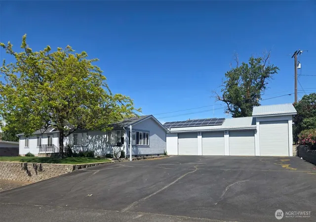 Photo 2 of Manufactured home for sale at 508 W 5th Avenue, Ritzville, WA 99169 | MLS# NWM2579552 | Listing updated on 2026-09-25