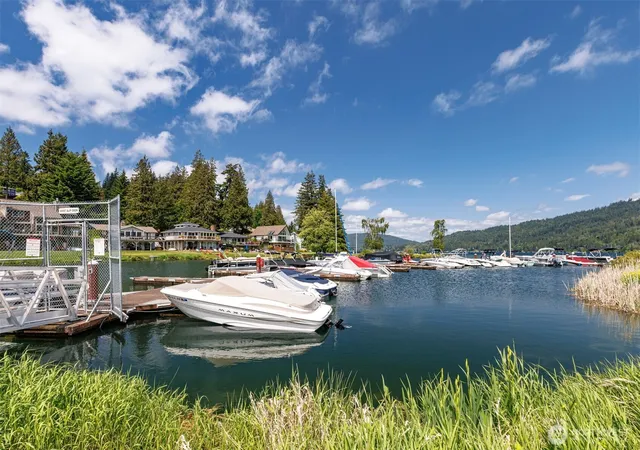 Photo 40 of Sale Pending at 13 Rocky Ridge Dr, Bellingham, WA 98229 | MLS# NWM2579590 | Listing updated on 2026-10-15