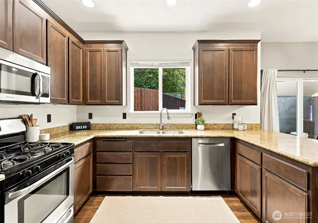 Photo 3 of Sale Pending at 9222 195th Street Ct E, Graham, WA 98338 | MLS# NWM2579637 | Listing updated on 2026-10-01