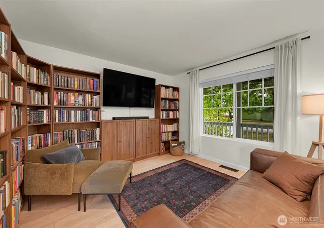 Photo 3 of Single family home for sale at 8801 Vinup Rd, Lynden, WA 98264 | MLS# NWM2579671 | Listing updated on 2026-09-25