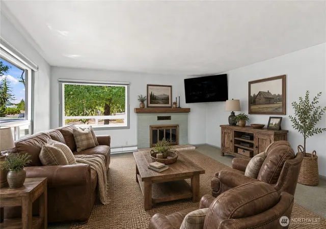Photo 3 of Single family home for sale at 300 E Birch St, Waterville, WA 98858 | MLS# NWM2579680 | Listing updated on 2026-09-25