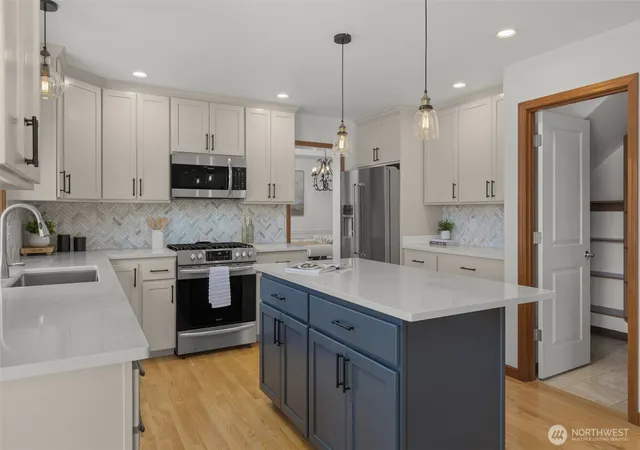 Photo 3 of Single family home for sale at 13016 175th Drive SE, Snohomish, WA 98290 | MLS# NWM2579719 | Listing updated on 2026-10-02