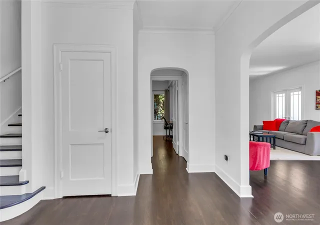 Photo 3 of Single family home for sale at 250 NE 50th Street, Seattle, WA 98105 | MLS# NWM2579722 | Listing updated on 2026-09-25