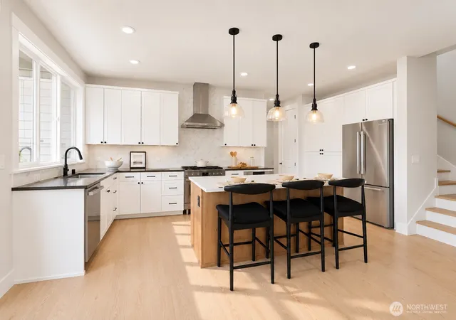 Photo 3 of Single family home for sale at 414 222nd Place SE, Sammamish, WA 98074 | MLS# NWM2579741 | Listing updated on 2026-09-29
