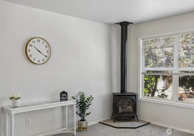 Photo 2 of Townhouse for sale at 5906 Ne 35th Circle, Vancouver, WA 98661 | MLS# NWM2579772 | Listing updated on 2026-09-25