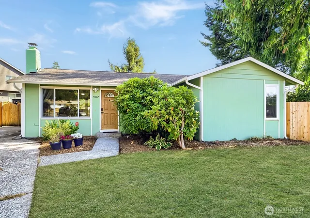 Photo 1 of Single family home for sale at 9307 3rd Place Se, Everett, WA 98208 | MLS# NWM2579782 | Listing updated on 2026-09-22
