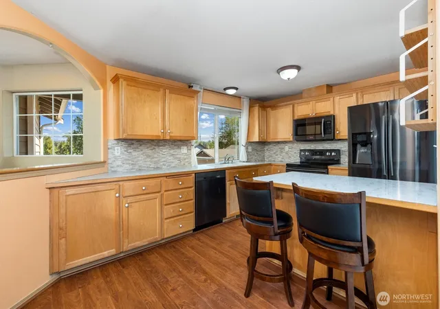 Photo 4 of Single family home for sale at 17928 66th Avenue Ct E, Puyallup, WA 98375 | MLS# NWM2579801 | Listing updated on 2026-09-25