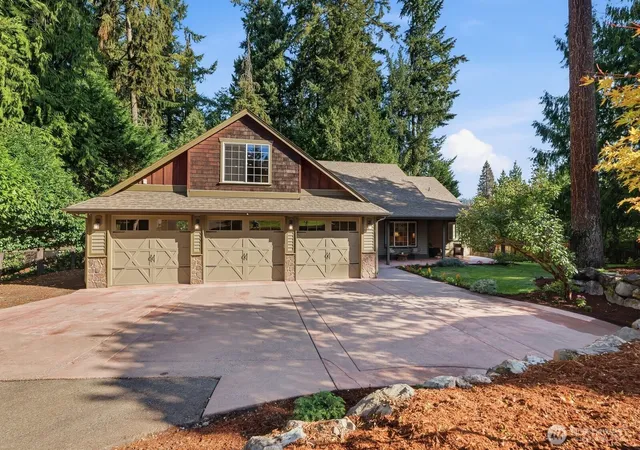 Photo 2 of Sale Pending at 17006 37th Avenue Ne, Lake Forest Park, WA 98155 | MLS# NWM2579820 | Listing updated on 2026-09-25
