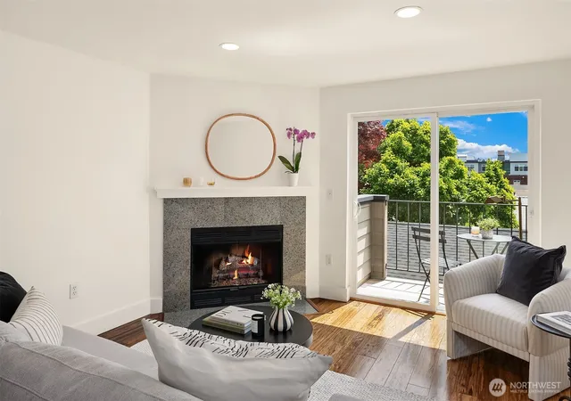 Photo 3 of Condo for sale at 4831 Fauntleroy Way SW #305, Seattle, WA 98116 | MLS# NWM2579864 | Listing updated on 2026-09-25
