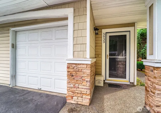 Photo 2 of Condo for sale at 5933 S 234th Place #2-5, Kent, WA 98032 | MLS# NWM2579891 | Listing updated on 2026-09-24