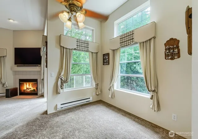 Photo 4 of Condo for sale at 5933 S 234th Place #2-5, Kent, WA 98032 | MLS# NWM2579891 | Listing updated on 2026-09-24