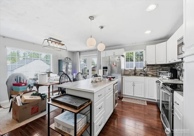 Photo 4 of Sale Pending at 3415 S Myrtle St, Spokane, WA 99223 | MLS# NWM2579920 | Listing updated on 2026-09-27