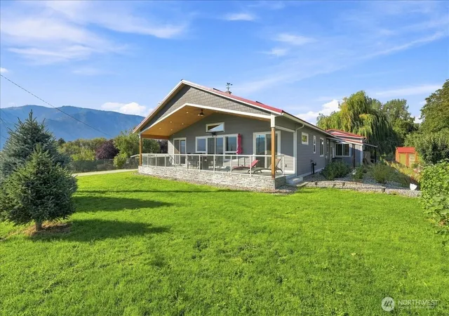 Photo 2 of Single family home for sale at 750 Lakeshore Dr, Manson, WA 98831 | MLS# NWM2579944 | Listing updated on 2026-10-02