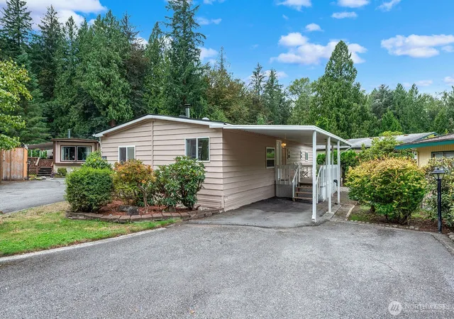 Manufactured home for sale at 9601 315th Avenue SE #23, Issaquah, WA 98027 | MLS# NWM2579948