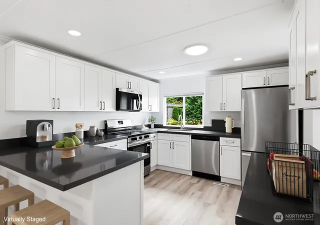 Photo 4 of Manufactured home for sale at 9601 315th Avenue SE #23, Issaquah, WA 98027 | MLS# NWM2579948 | Listing updated on 2026-09-28